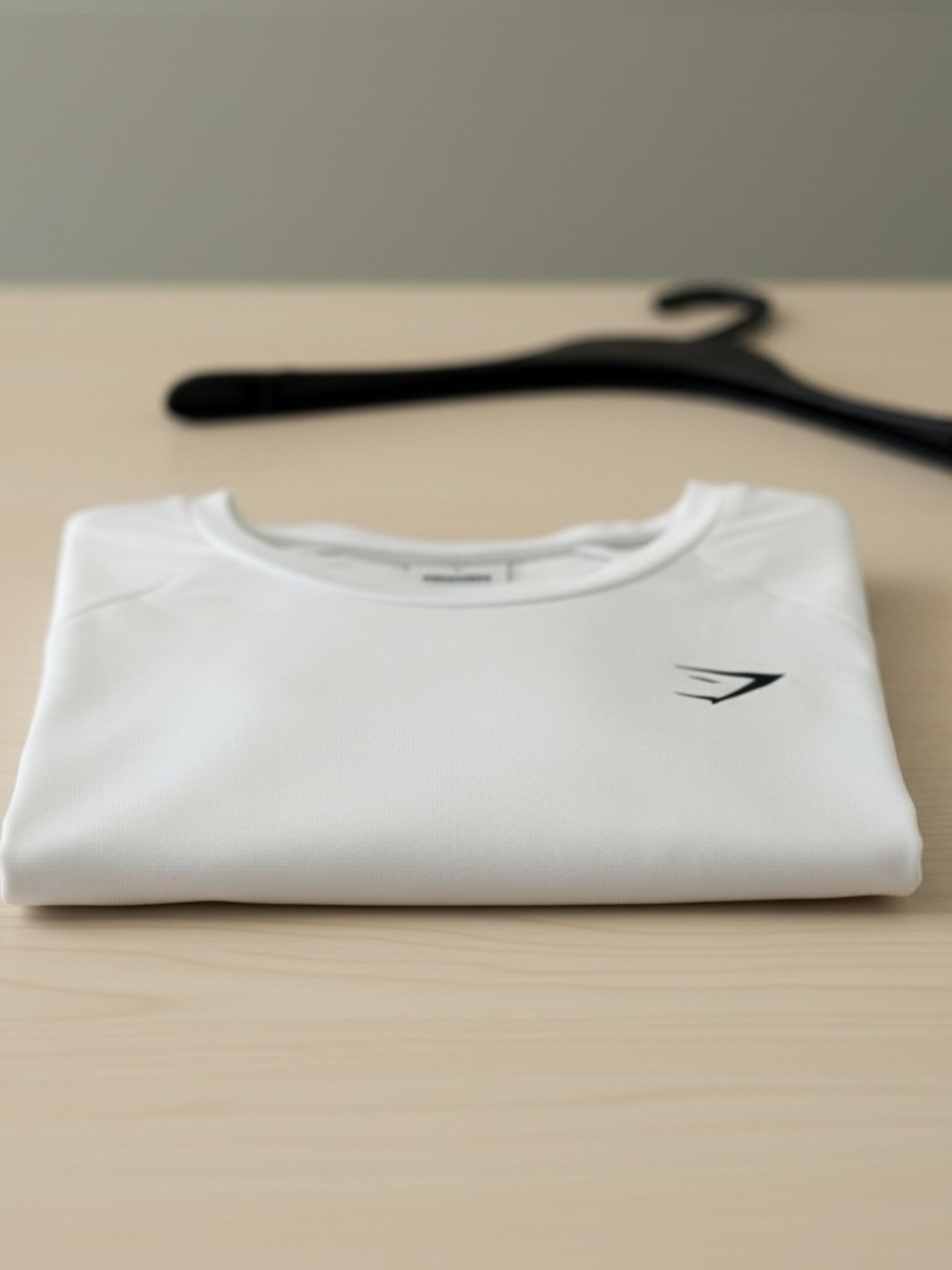 Gymshark White Performance Athletic Training T-Shirt Men’s Large